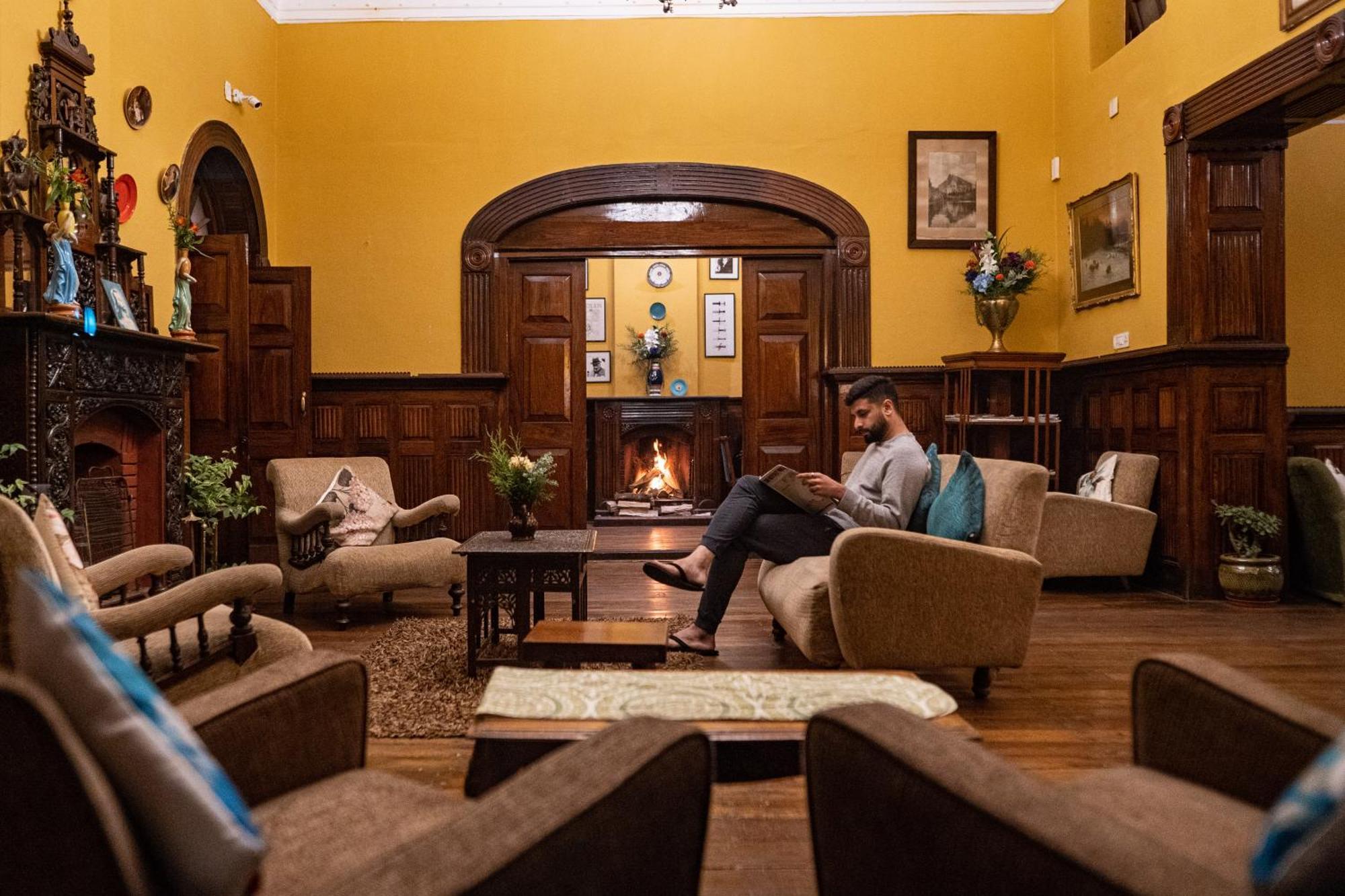 King'S Cliff Hotell Ooty Exteriör bild