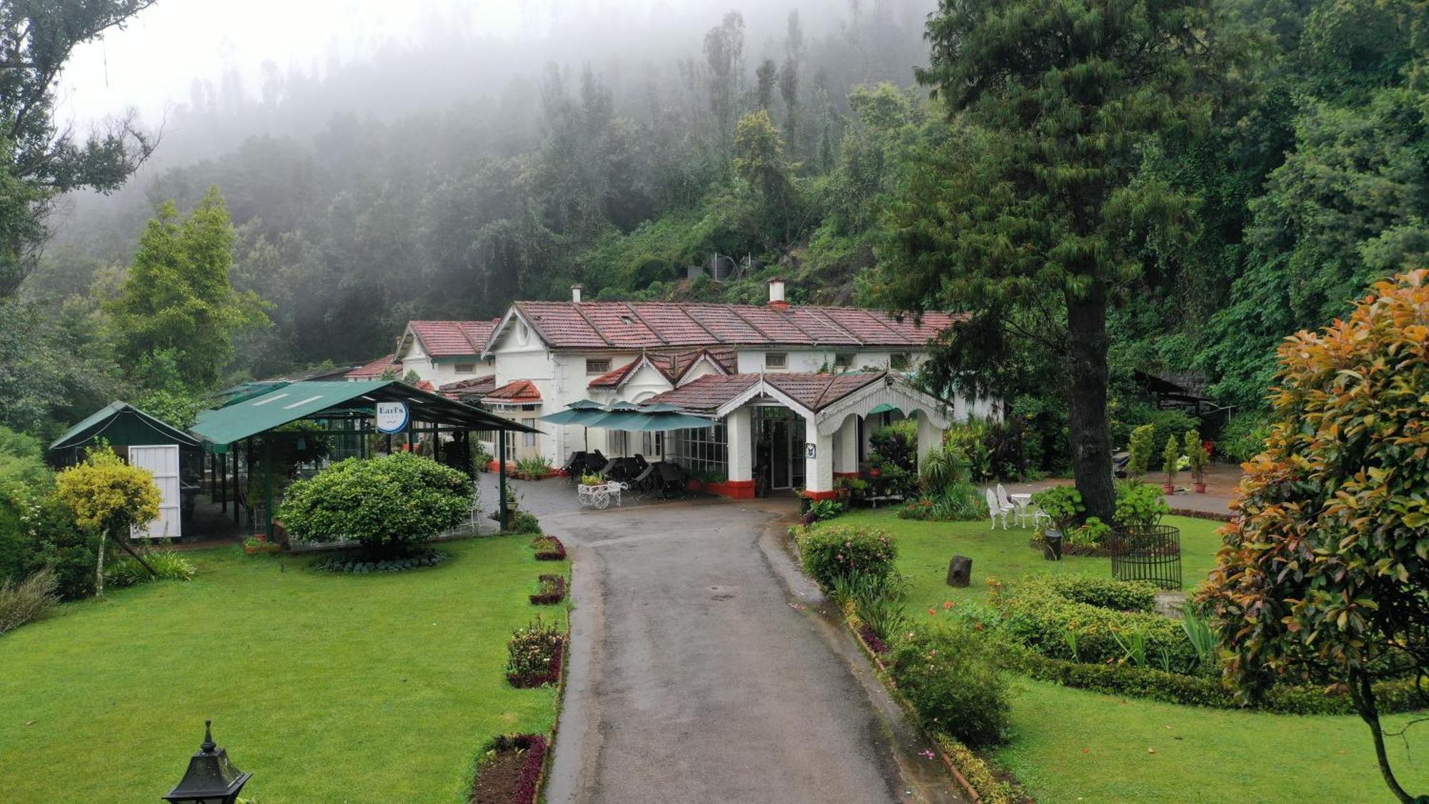 King'S Cliff Hotell Ooty Exteriör bild